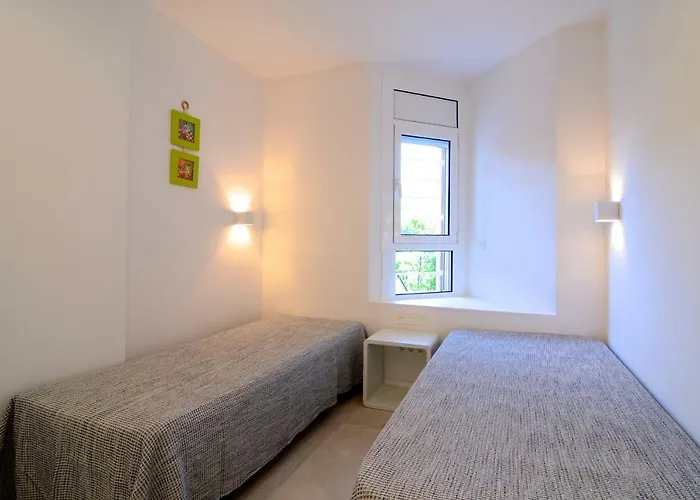 Apartament Passeig Del Mar 9 2.2 *